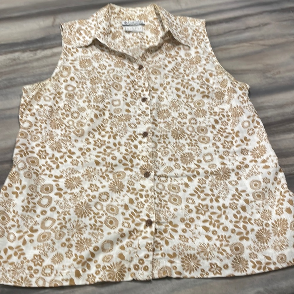Vintage Columbia Sportswear Sleeveless Top